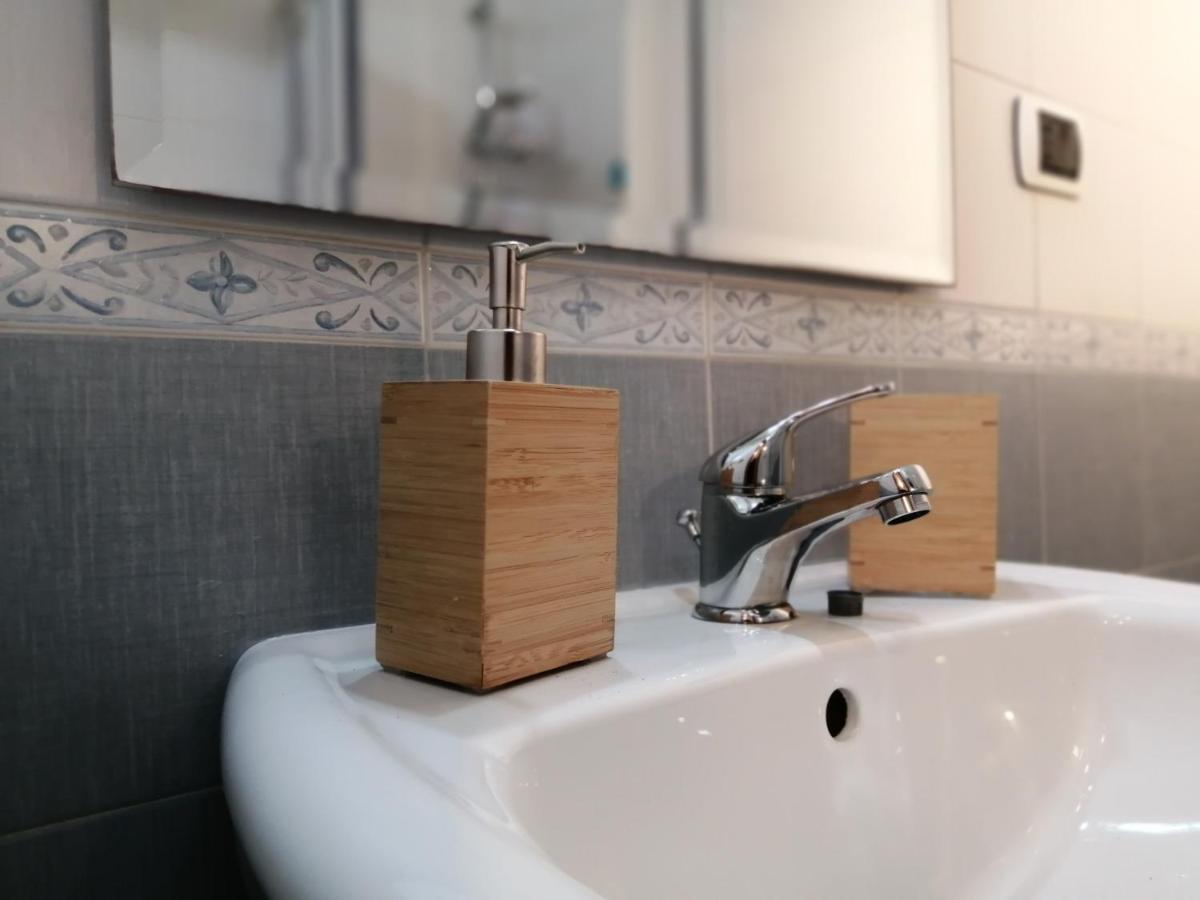 Dependance Red House - Affitti Brevi Italia Apartment Манфредония Екстериор снимка